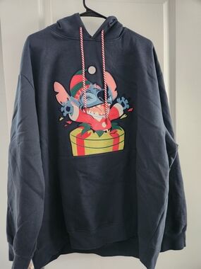 Mens Xxl Disney Navy Blue Stitch Holiday Hoodie with Red and Yellow Accents